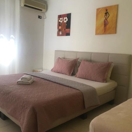 Orange Villa Hotel Tirana Zewnętrze zdjęcie