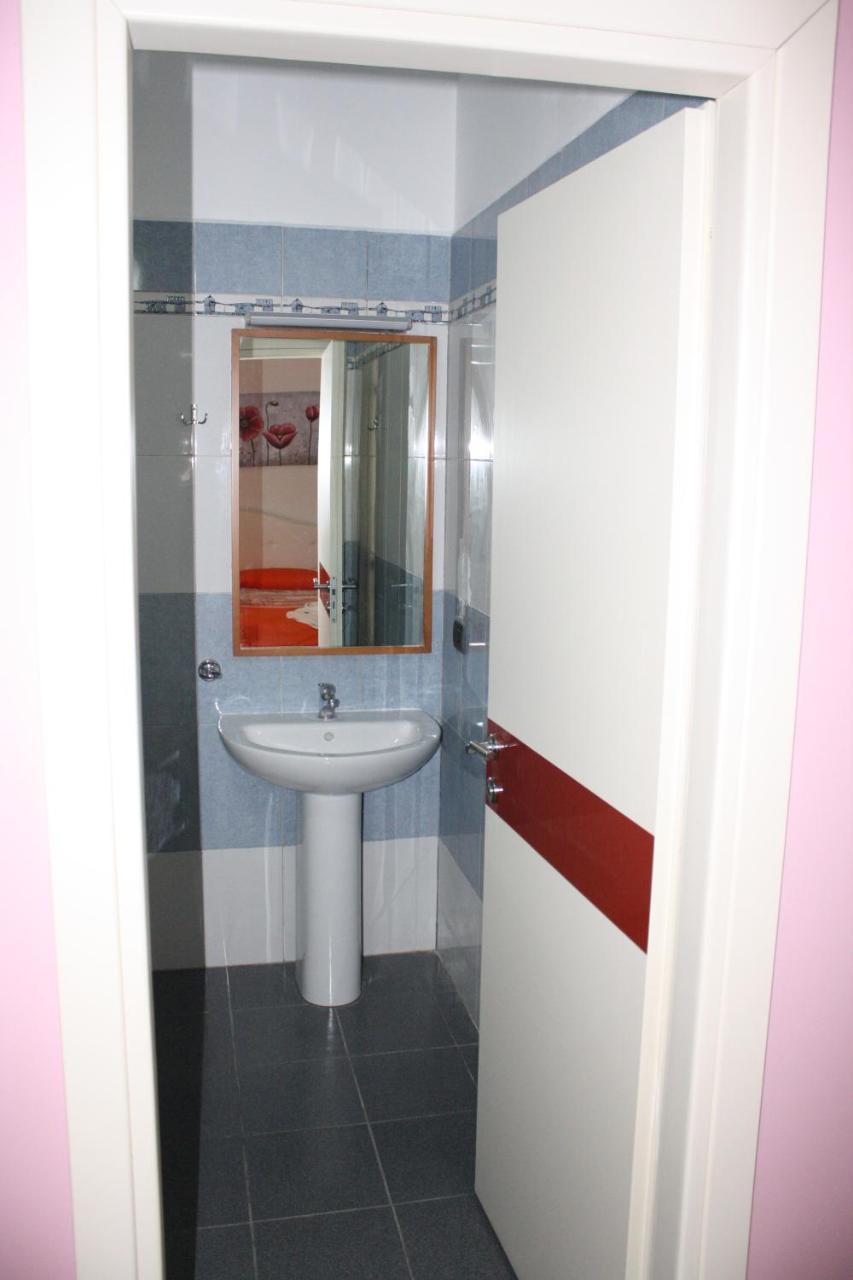 Orange Villa Hotel Tirana Zewnętrze zdjęcie